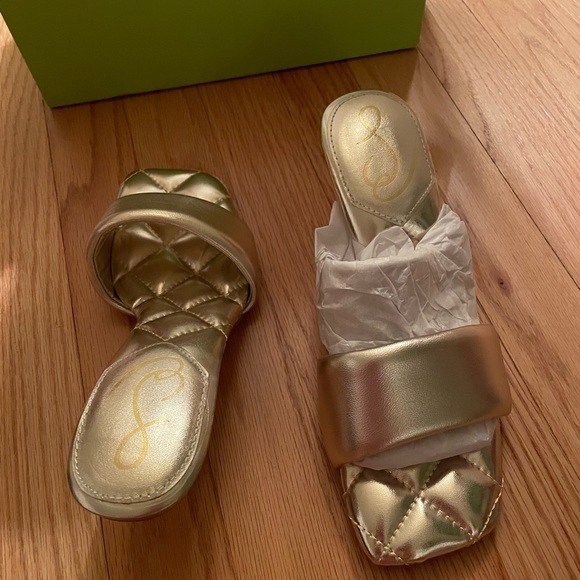 Sam Edelman Starla Mule Heel NWT NIB gold leather pillow heel - Picture 2 of 6